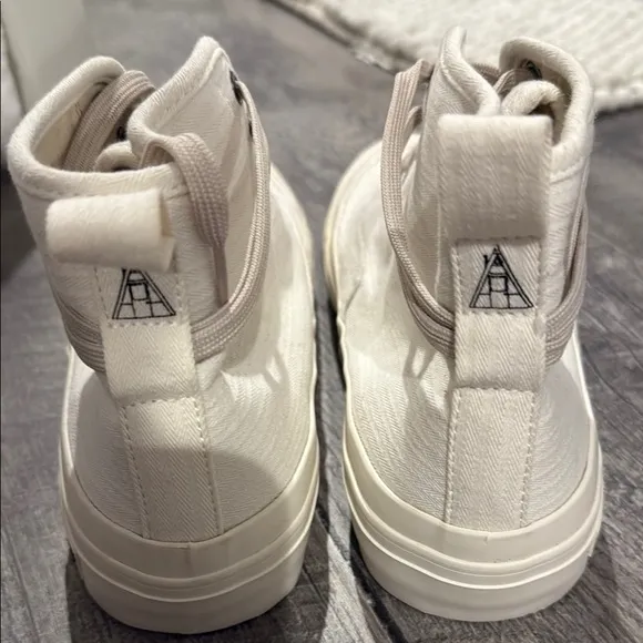 Seavees High-Top Sneakers in Cream