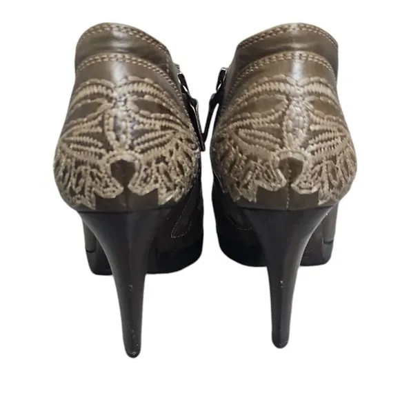 Sergio Rossi Embroidered Leather‎ Ankle Boots Western-Inspired High Heels 5.5