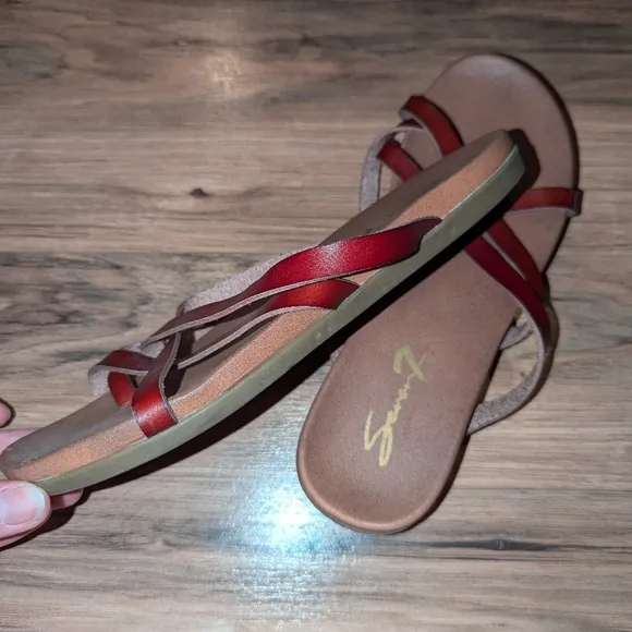 Seven 7 women's brown sandals size 9. Seven7 sandals. Women's size 9 shoes