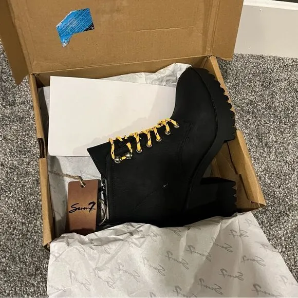 SEVEN7 Women's Flatiron Lug Sole Boots