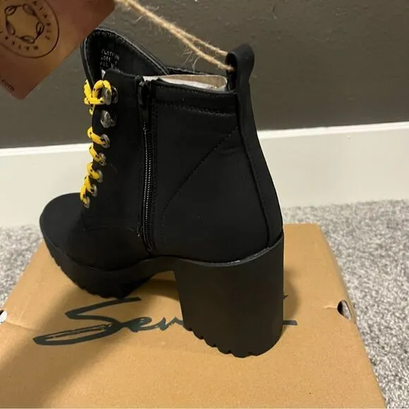 SEVEN7 Women's Flatiron Lug Sole Boots