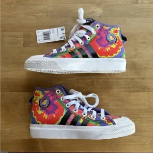 🎃Simpsons Adidas high top sneakers🎃