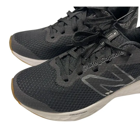 Size 1Y New Balance Kids Black Gray Fresh Foam Pointure Pre School Lace Shoes PS