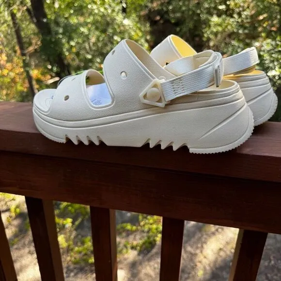 Size M 11 / W 13 Crocs Classic Hiker Xscape Chunky Platform Sandals Vanilla Shoe