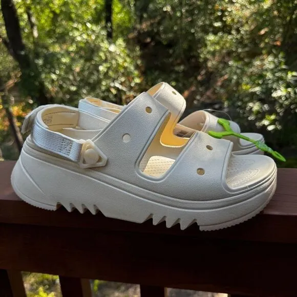 Size M 11 / W 13 Crocs Classic Hiker Xscape Chunky Platform Sandals Vanilla Shoe