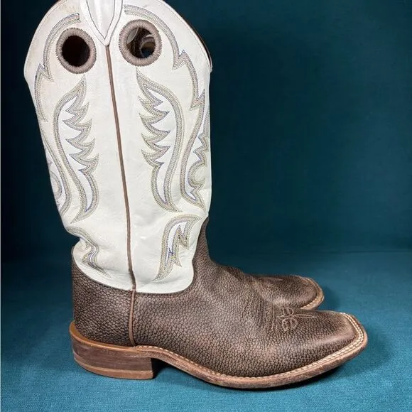 Size 8.5 - Men’s Justin Western white and brown Boots