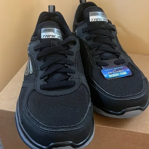 Skechers Black Men’s Burst Training Shoes Size 7