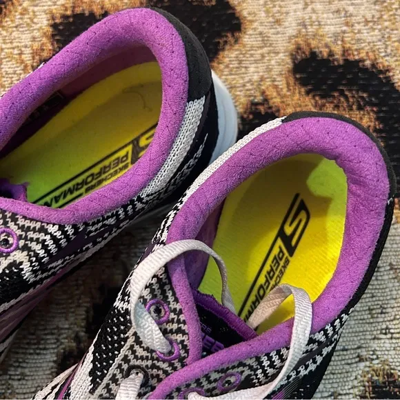 Skechers GoMeb Speed 3 Running Shoes