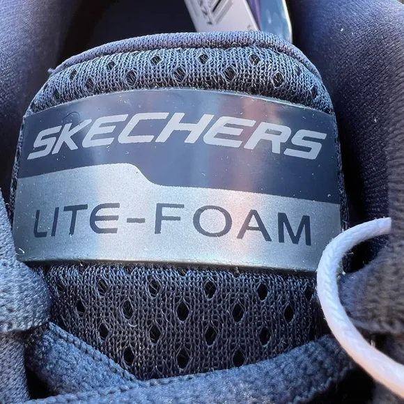 Skechers men’s air cooled memory foam