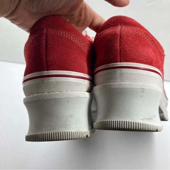 Skechers Retro Red Heartbeats Softy Heeled Sneakers Size 8 Y2K Laces