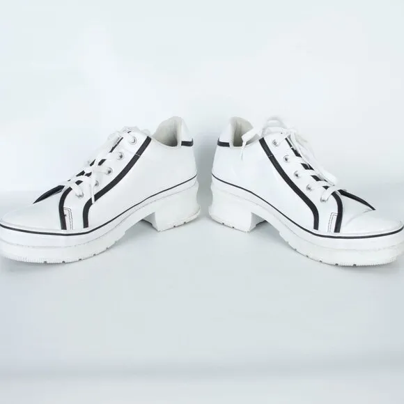 Skechers Womens Heartbeat Loud Platform Sneakers Size 9 White/Black Y2K 90s