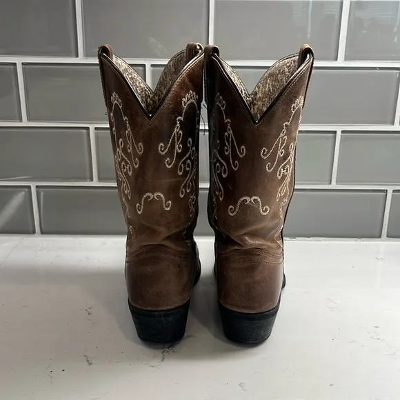 Smoky Mountain Girls Jolene Snip Toe Boots Size 4.5 R