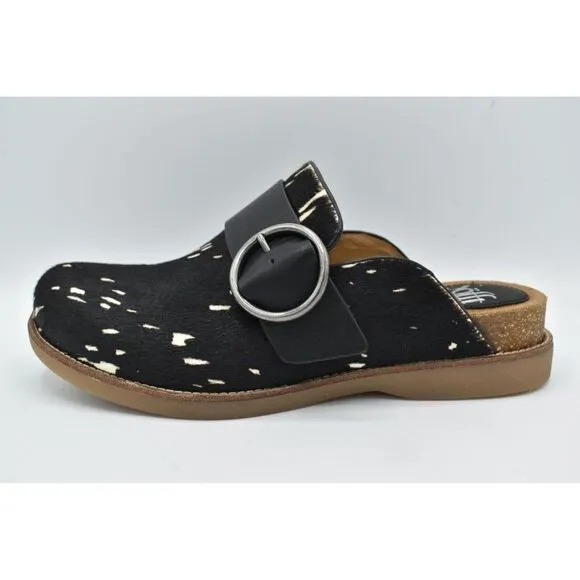 Sofft Womens Size 8 Billie Black White Calf Hair Slip On Clogs Shoes