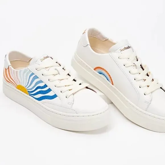 Soludos Women Ibiza Platform Leather Sneakers White Groovy Wave School Rainbow