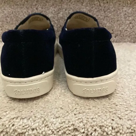 Soludos Women’s Navy Velvet Llama Shoes Embroidered Slip On Sneakers Size 7