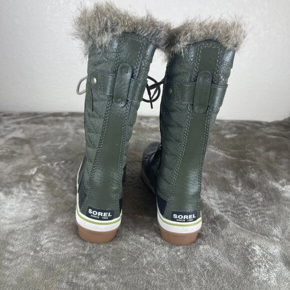 Sorel Green and Black Snow Boots