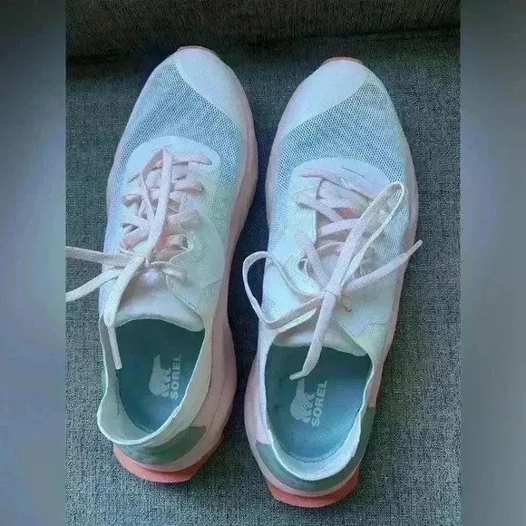 Sorel KINETIC RNEGD FLOAT Sneakers Women's Shoes Size 9.5 CHALK / ERASER PINK