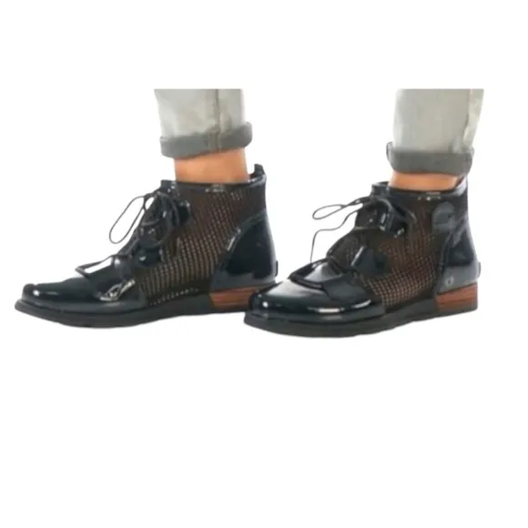 Sorel Major Mesh Boots