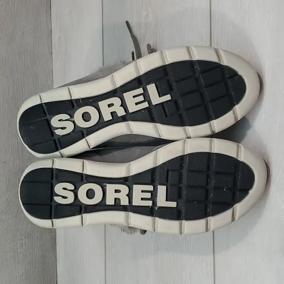 Sorel Women Explorer Joan Outdoor Fur Boots Shoes sz 8.5