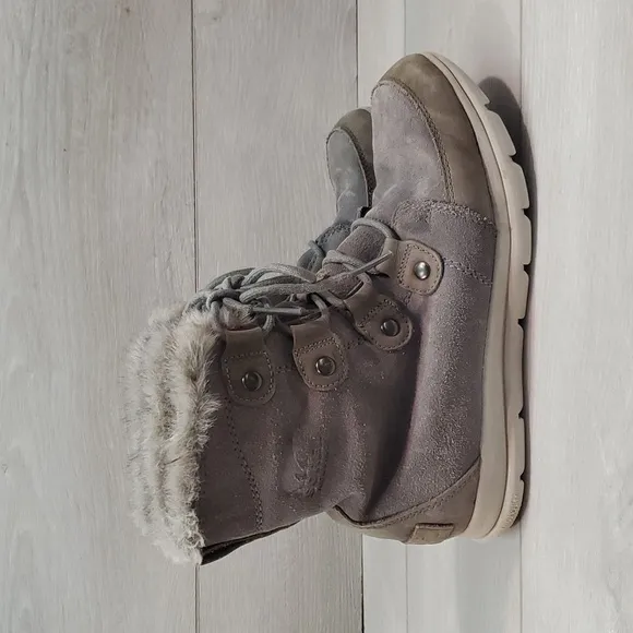 Sorel Women Explorer Joan Outdoor Fur Boots Shoes sz 8.5