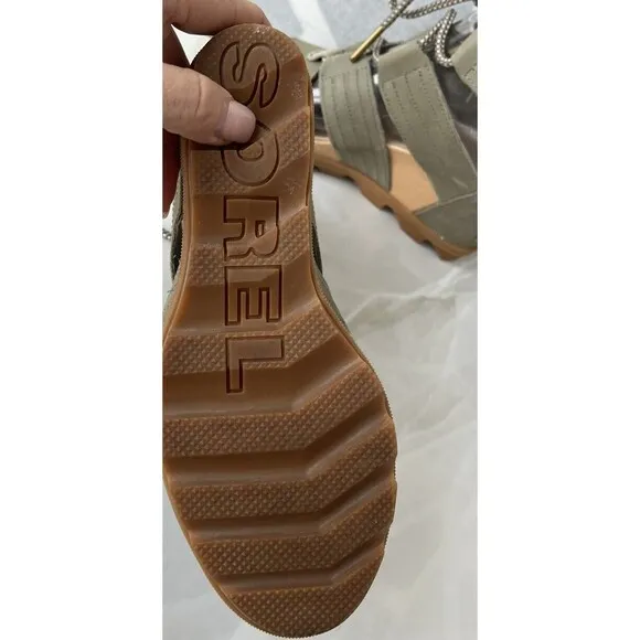 Sorel Women Joanie II Lace Sandals Stappy Heel Wedge Sage Leather 7 Shoes