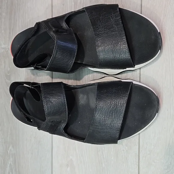 Sorel Women Kinetic Impact II Sling Tractor Chunky Platform Sandals shoes sz 12