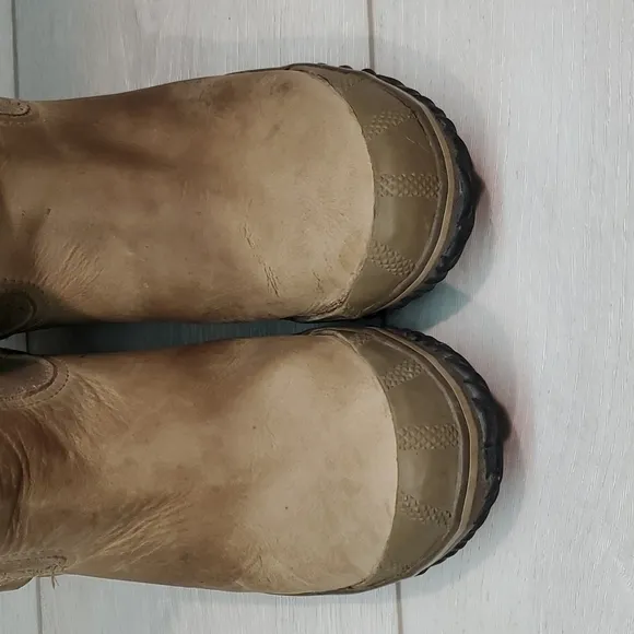 Sorel Women Slimshortie Chevron Outdoor Aztec Boots shoes sz 8.5
