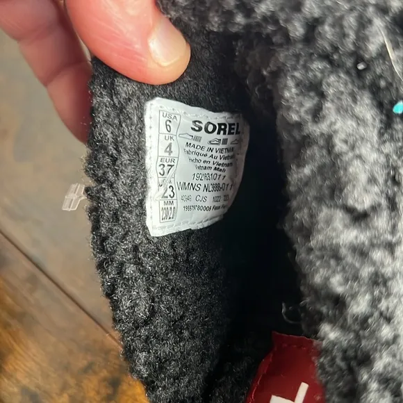 Sorel Womens Size 6 Go Mail Run Black Sea Salt Slip On Slippers Shoes