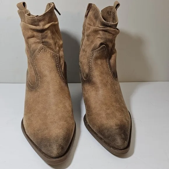 SOUL Naturalizer Taupe Suede Slouchy Ankel Cowboy Pointed Toe Boots, 10