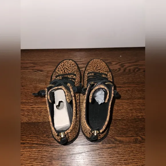 Sperry Hightop Sneaker Tan-Size 5.5