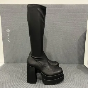Steve Madden Cypress Women’s Knee High Stretch Pull On Platform‎ Boots Size 10