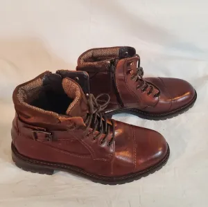 Steve Madden Stelvio Men's Boots Size 8D Brown Leather Buckle Detail New