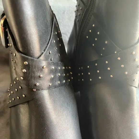 STEVE MADDEN WOMEN’S SZ 8 BLACK LEATHER BOOT. NIB