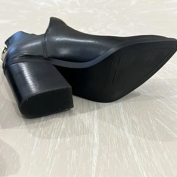 Steve Madden Alyse Side Cut Leather Bootie Black  Block Heel Pointy Boots