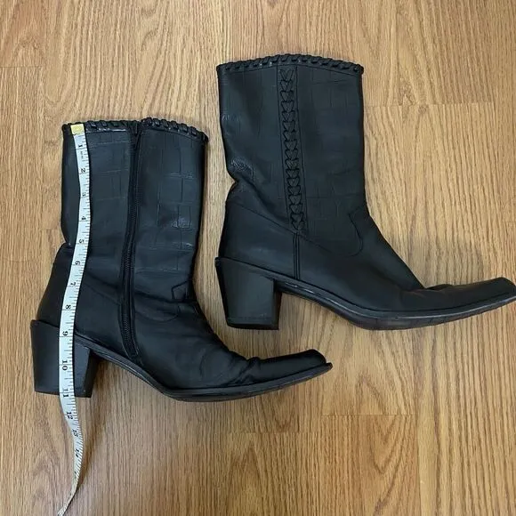 STUART WEITZMAN black crocodile leather western point toe boots size 8W
