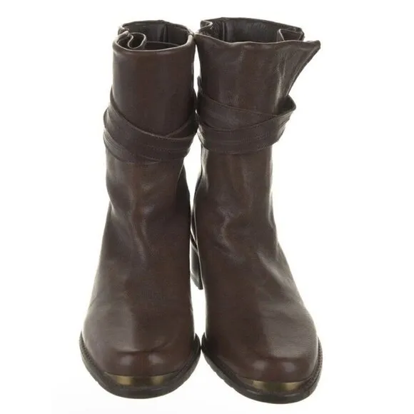 Stuart Weitzman Women’s Brown Slam Dunk‎ Low Shaft Leather Moto Boots Sz 6 $485
