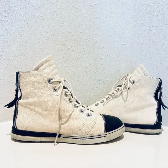 Stuart Weitzman Zipit White Black Hi Top Leather Women’s Sneakers Size 7.5