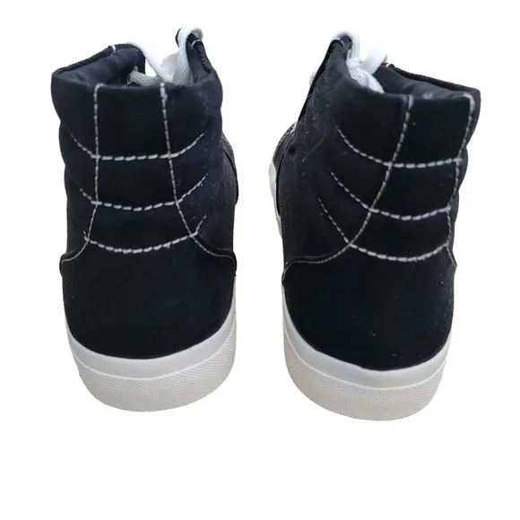 Sun Stone Jett High-Top Sneakers Men's.  Size 8M. New In Box
