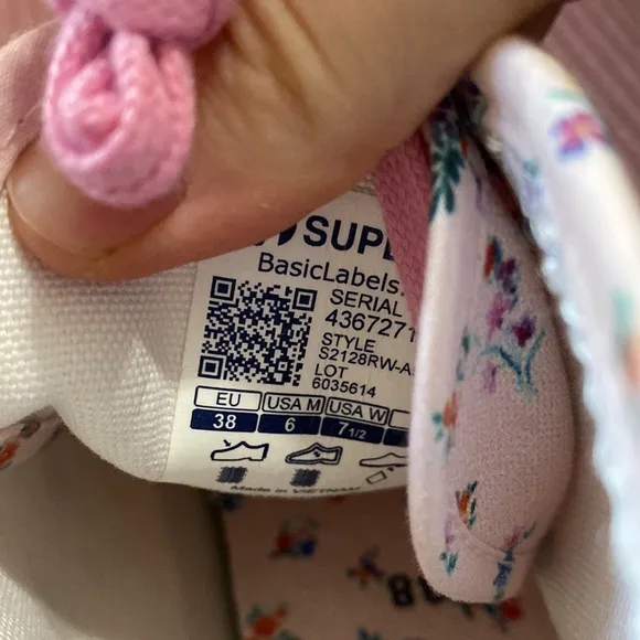 Superga 2795 floral pink multi print high top sneakers size EU 38 or size US 7.5