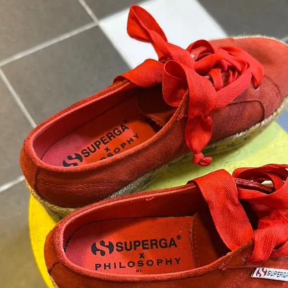 Superga by Philosophy, size 37 Women's Red Platform Sneakers, new, never worn