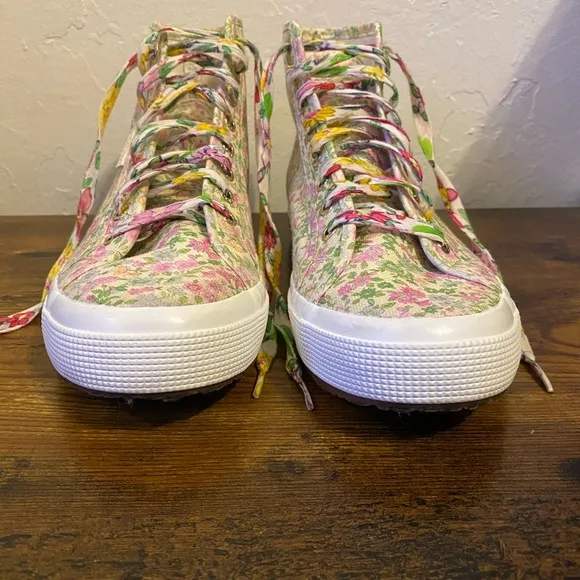 Superga x LoveShackFancy 2795 Flowers High-Top Sneakers Size 9.5