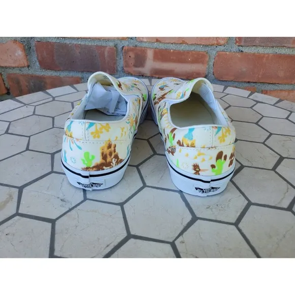 Sz 11.5 Vans Men Get Outdoors Multicolor Desert Canvas Slip On Shoes Cream White