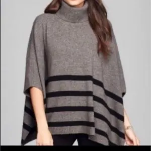 Tahari Yak Hair &amp; Wool turtle neck oversized poncho sweater XS