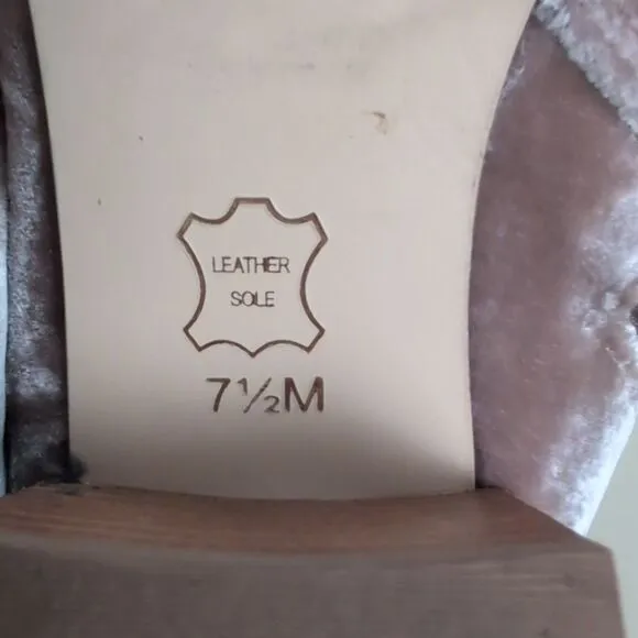 Talbot's Harlow Blush Velvet Boots Side Zip Size 7.5