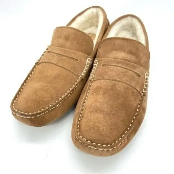 The Men’s Store Bloomingdale’s Men’s Shearling Moc Toe Slippers Size 7 New