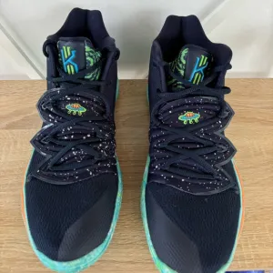 The Nike Kyrie 5 ‘UFO’ AO2918 400