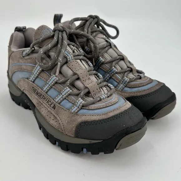 The North Face X2 Gray Leather Suede Blue &amp; Black Trim Women’s Outdoor Size 7