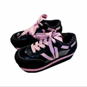 “Tie Me Up“ Platform Sneakers Pink &amp; Black size 8.5