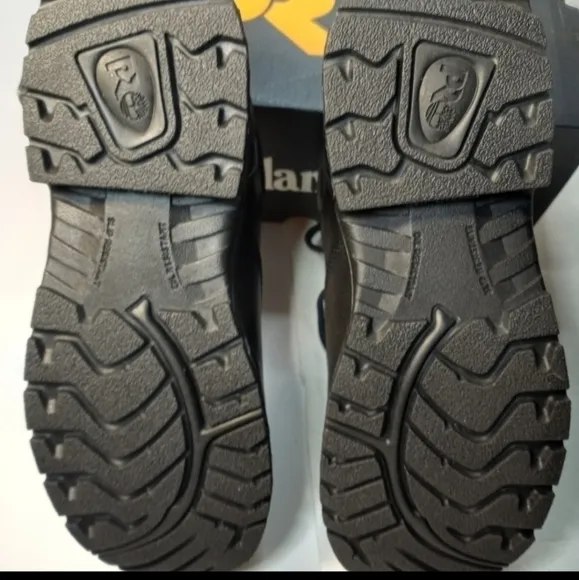 𝅺TIMBERLAND Boots