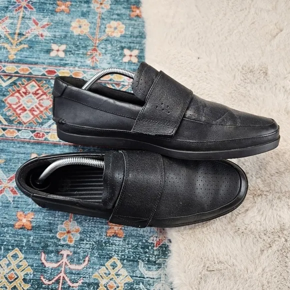 Timberland Men's COSTA DORADA Strap Black Hook &amp; Loop Slip-on Shoes